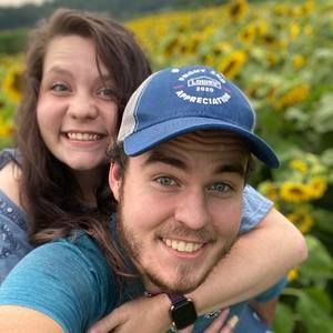 Meet your Posher, Ashlee